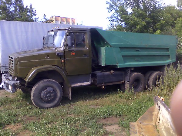 Дизельная модель самосвала ЗИЛ