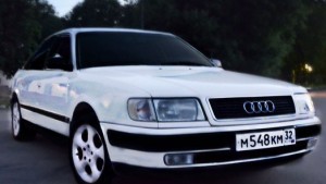 Audi 100 с двигателем на 2.0 л